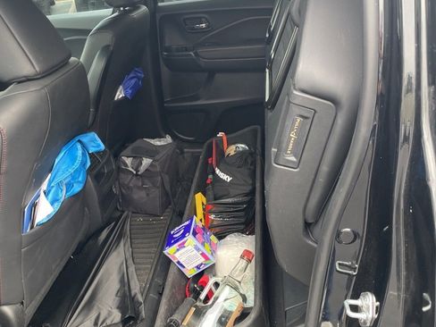 Used 2021 Honda Ridgeline Black Edition image 11