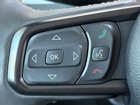 Used 2024 Jeep Wrangler Unlimited AWD/4WD image 26