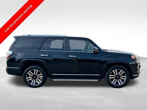 Used 2016 Toyota 4Runner Limited AWD/4WD image 8