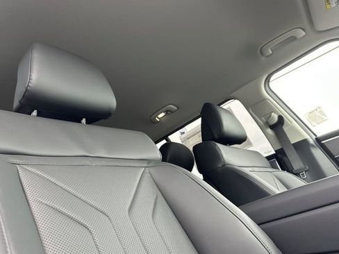 New 2026 Hyundai Santa Fe SEL FWD image 17