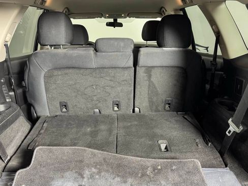 Used 2019 Nissan Pathfinder S AWD/4WD image 34