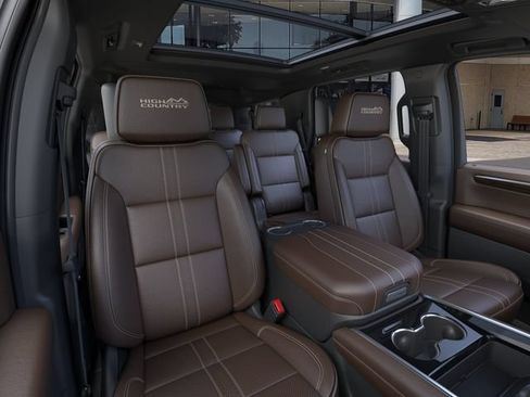 New 2026 Chevrolet Tahoe High Country AWD/4WD image 16