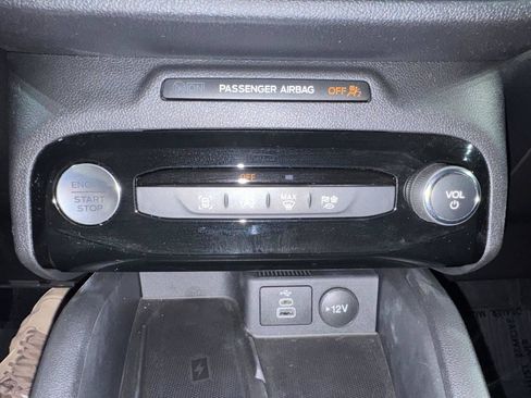 Used 2025 Ford Escape Active w/ Active Premium Tech Pack FWD image 27