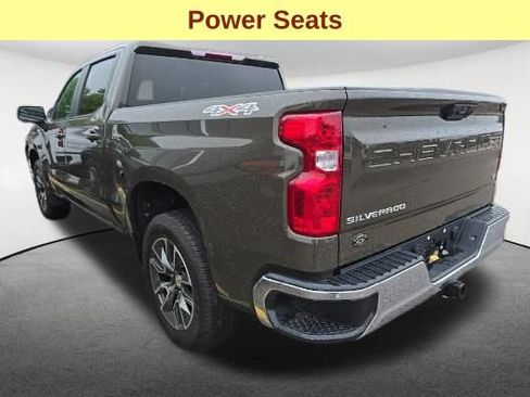 Used 2023 Chevrolet Silverado 1500 LT AWD/4WD image 8