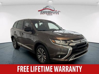 Used 2020 Mitsubishi Outlander ES
