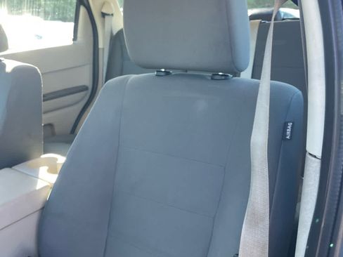 Used 2012 Ford Escape XLS FWD image 17