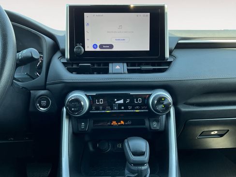 Used 2024 Toyota RAV4 XLE image 17