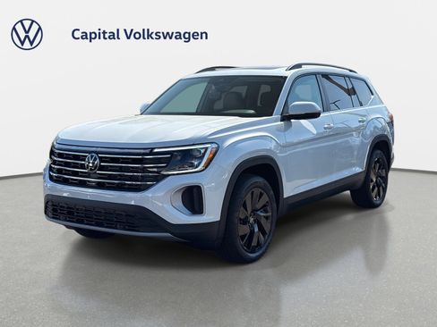 New 2026 Volkswagen Atlas SE FWD image 1