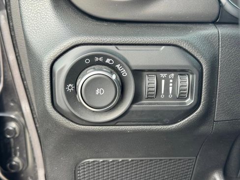 Used 2021 Jeep Wrangler Unlimited Sport image 21