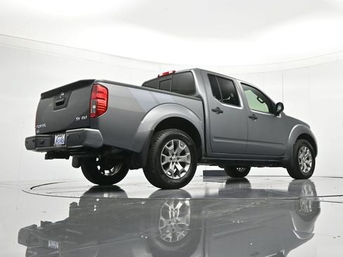 Used 2021 Nissan Frontier SV image 40