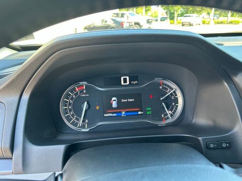 Used 2017 Honda Pilot EX-L image 9