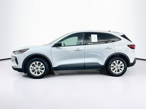 Used 2025 Ford Escape Active AWD/4WD image 4