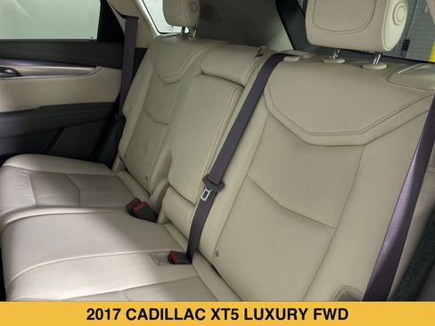 Certified 2017 Cadillac XT5 Luxury w/ Driver Awareness Package FWD image 15