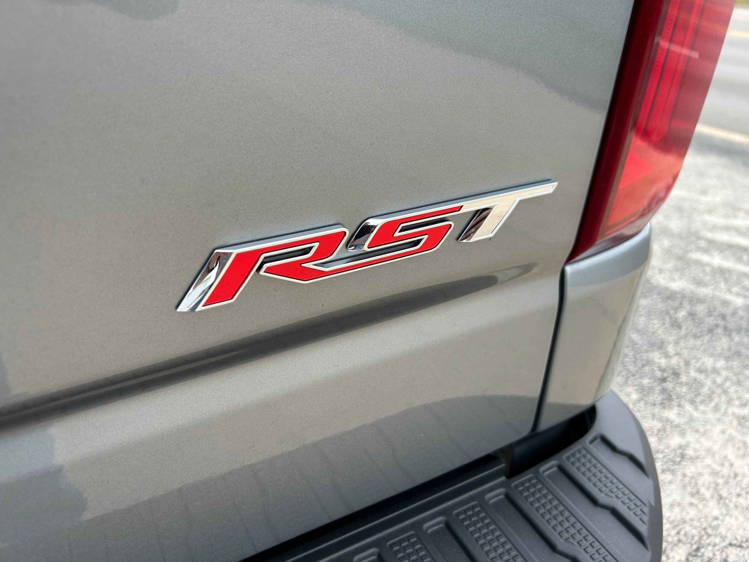 New 2026 Chevrolet Silverado 1500 RST w/ Safety Package AWD/4WD image 11