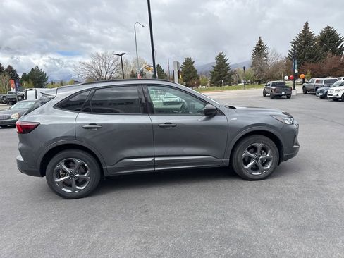 Used 2024 Ford Escape ST-Line w/ Tech Pack #1 AWD/4WD image 4