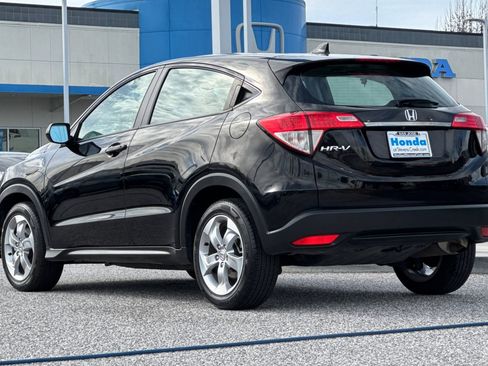 Used 2020 Honda HR-V LX image 3