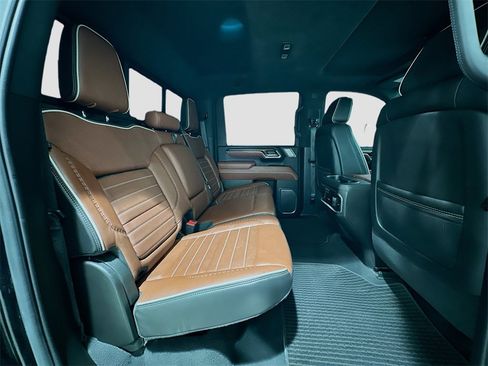 Used 2024 GMC Sierra 2500 Denali Ultimate image 29
