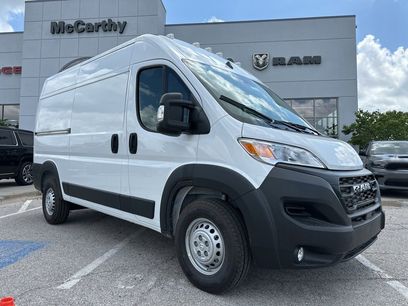 New 2025 RAM ProMaster 2500 w/ Convenience Group