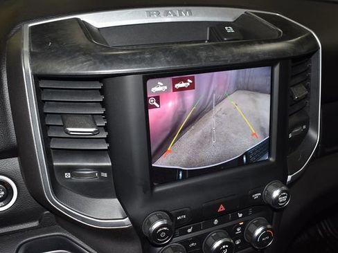 Used 2020 RAM 2500 Big Horn w/ Level 2 Equipment Group image 17