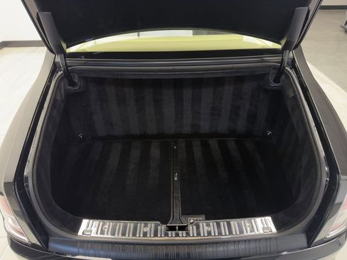 Used 2006 Rolls-Royce Phantom Sedan RWD image 72