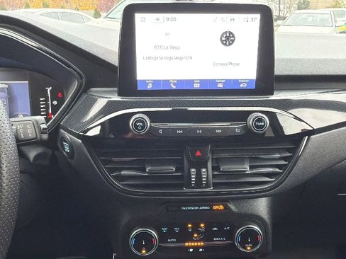 Used 2023 Ford Escape ST-Line FWD image 18