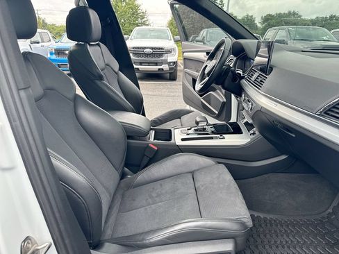 Used 2021 Audi SQ5 Prestige w/ Prestige Package AWD/4WD image 23