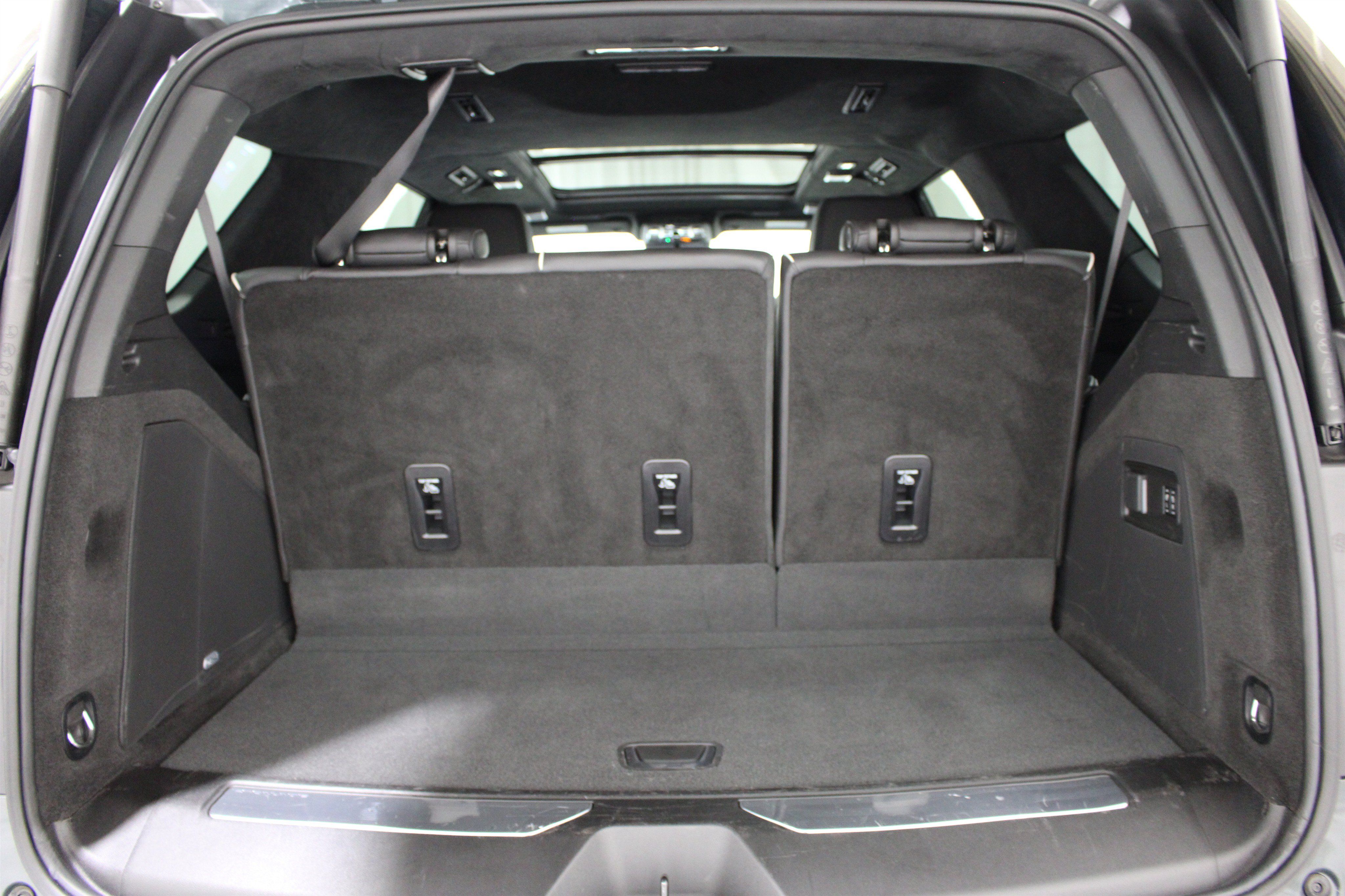 Certified 2025 Cadillac Escalade V AWD/4WD image 25