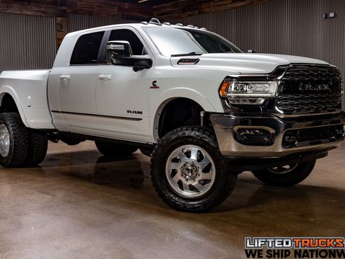 Used 2024 RAM 3500 Limited image 1