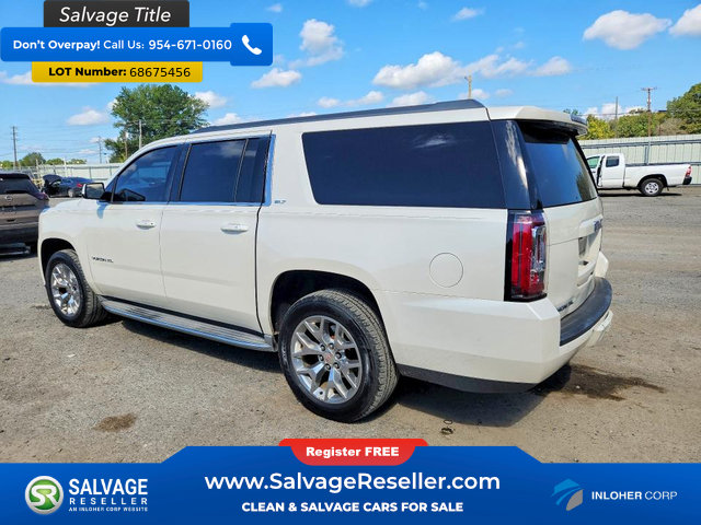 Used 2015 GMC Yukon XL SLT w/ HD Trailering Package RWD image 3