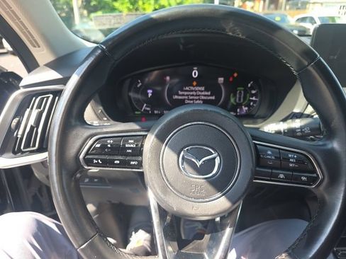 Certified 2025 MAZDA CX-70 Plug-In Hybrid w/ Premium Pkg AWD/4WD image 16