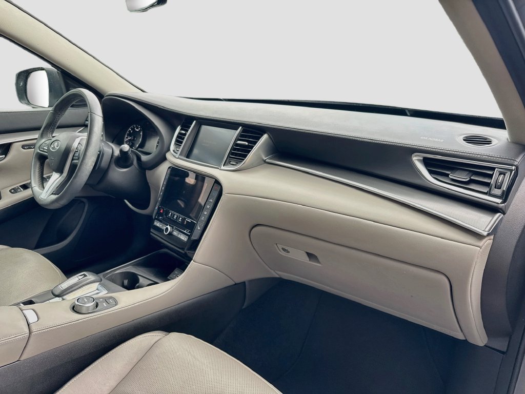 Certified 2023 INFINITI QX50 Luxe AWD/4WD image 31