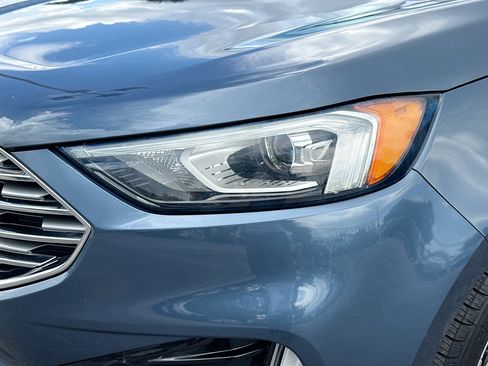 Used 2019 Ford Edge SEL w/ Equipment Group 201A FWD image 9