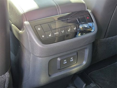 Certified 2026 INFINITI QX60 Luxe w/ Cargo Package image 18