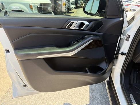 Used 2023 BMW X5 sDrive40i w/ Premium Package RWD image 25