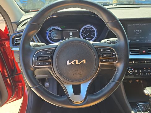 Used 2022 Kia Niro LXS image 29