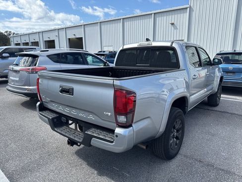 Used 2022 Toyota Tacoma SR5 image 6
