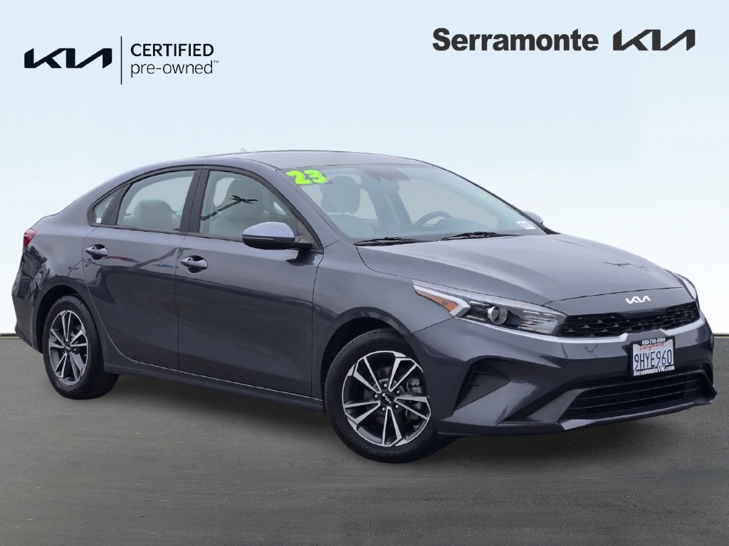 Used 2023 Kia Forte LXS w/ LXS Technology Package FWD image 1