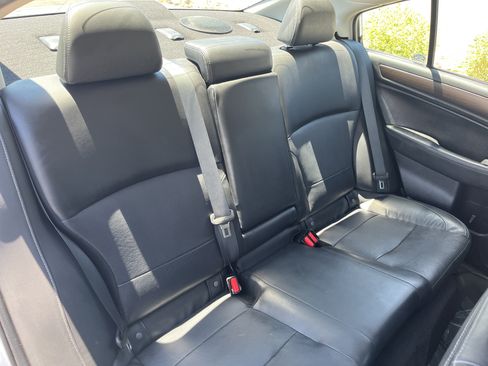 Used 2016 Subaru Legacy 2.5i Limited AWD/4WD image 19