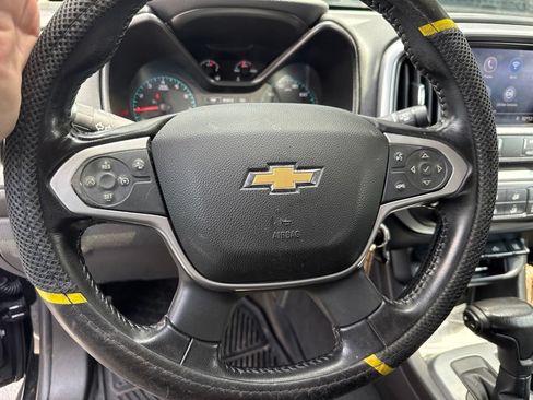 Used 2021 Chevrolet Colorado LT w/ Redline Special Edition RWD image 8