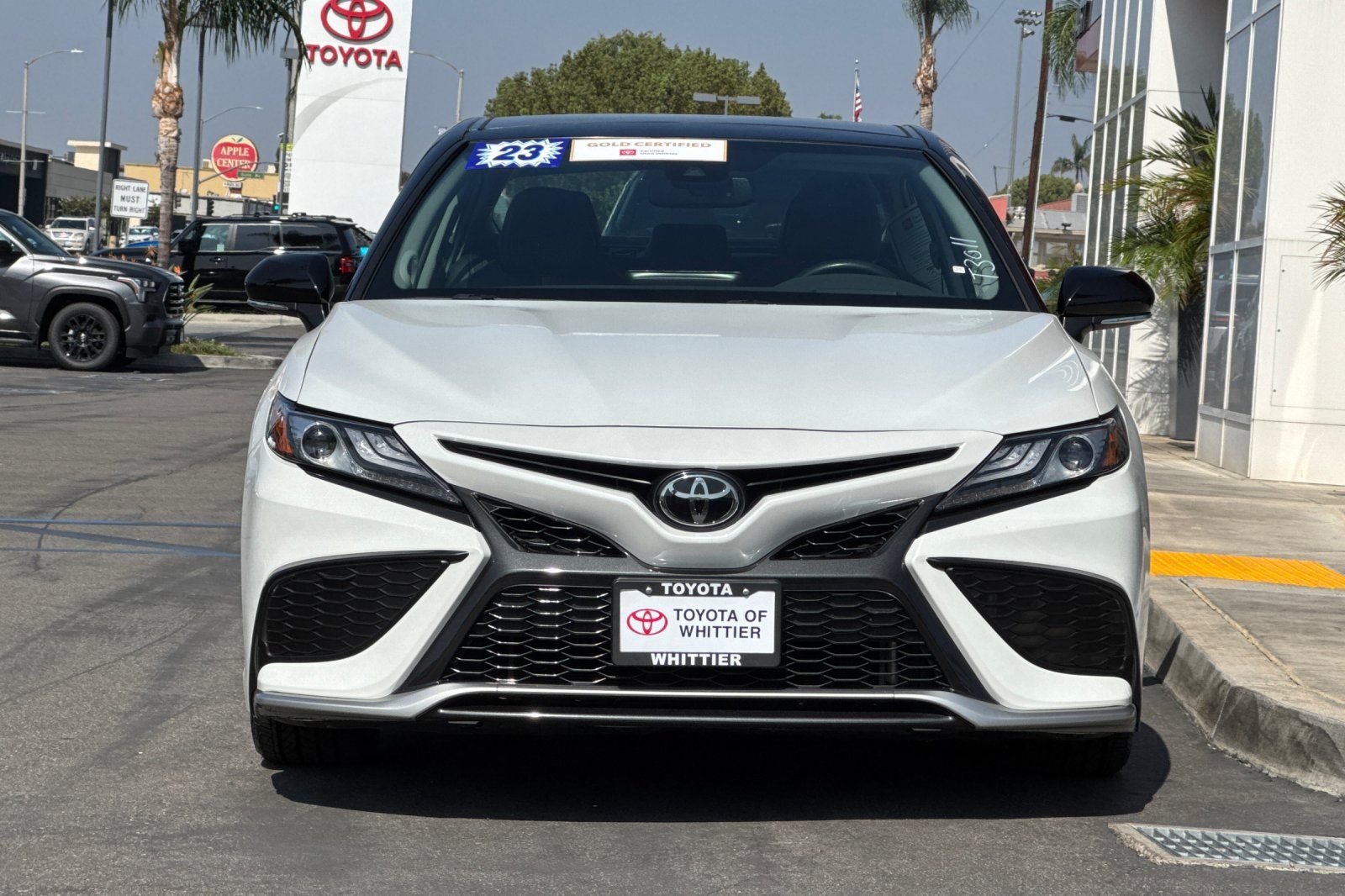 Used 2023 Toyota Camry XSE FWD image 11