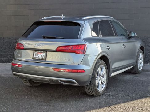 Used 2018 Audi Q5 Premium image 5