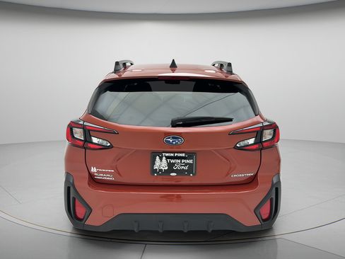Used 2025 Subaru Crosstrek 2.5i Premium AWD/4WD image 7