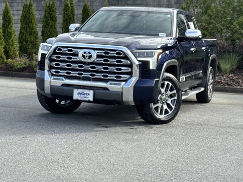 Used 2022 Toyota Tundra 1794 Edition image 5