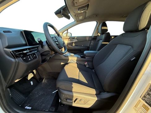 New 2026 Kia Sportage S AWD/4WD image 9