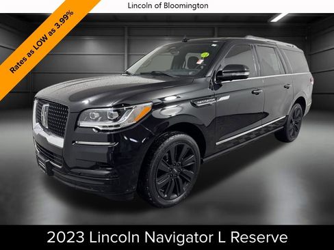 Used 2023 Lincoln Navigator L Reserve w/ Equipment Group 201A image 1