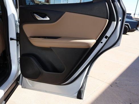 Certified 2020 Chevrolet Blazer Premier w/ Driver Confidence II Package FWD image 14