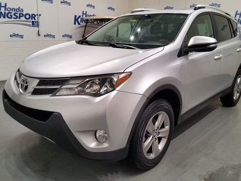 Used 2015 Toyota RAV4 XLE AWD/4WD image 5