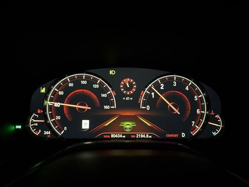 Used 2018 BMW 750i xDrive image 20