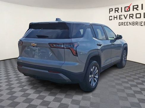 Certified 2025 Chevrolet Equinox LT FWD image 8