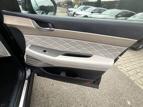 Used 2022 Hyundai Palisade Calligraphy image 31